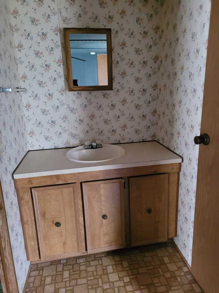 310 Country Springs Dr - Photo 3 of 5