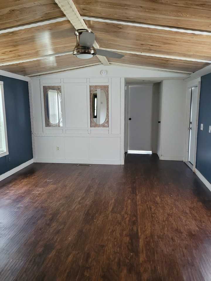 310 Country Springs Dr - Photo 5 of 5