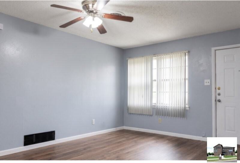 409 Short Ave - Photo 3 of 39