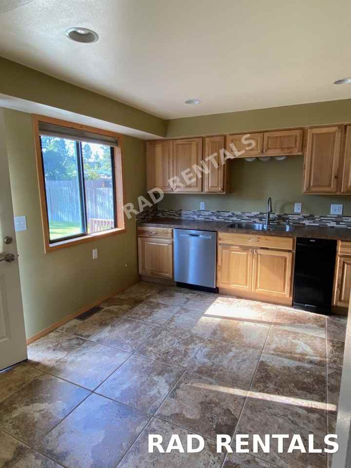 W Charlton Ave #NA - Photo 5 of 15