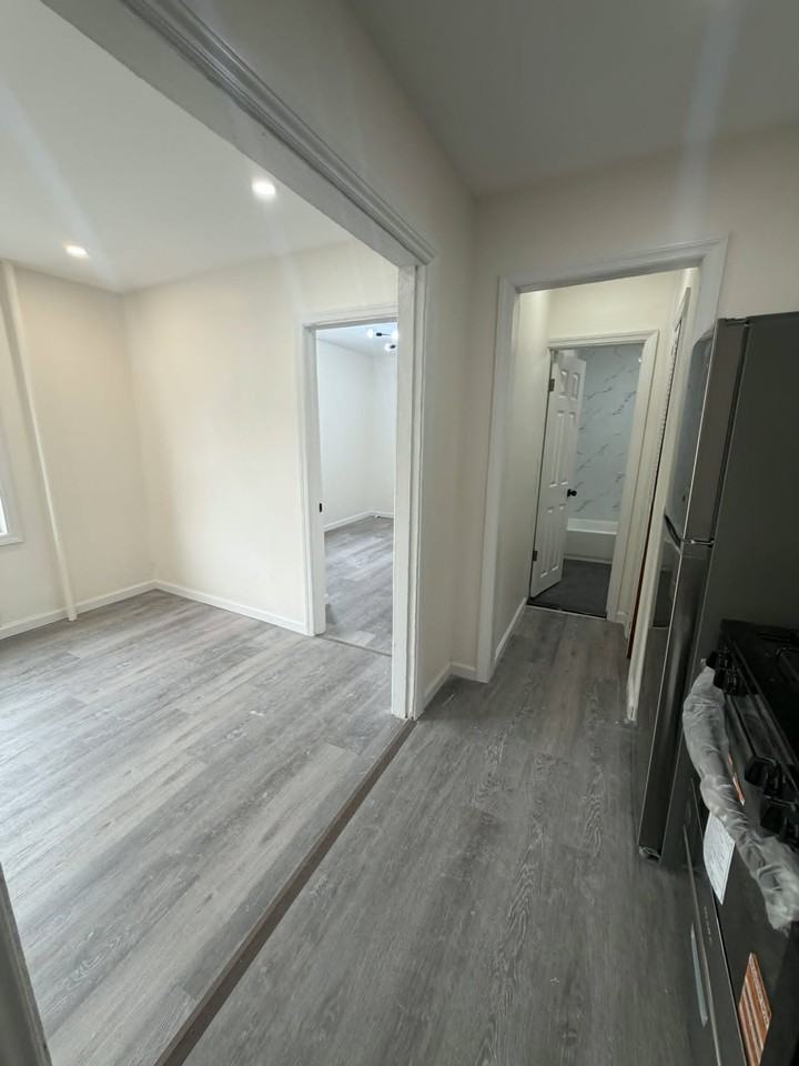 204 Duncan Ave #1 - Photo 2 of 8