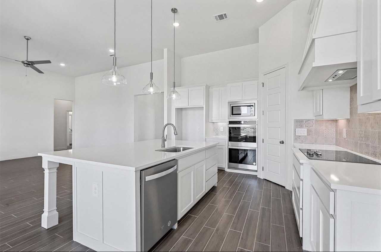 513 Longhorn Dr #NA - Photo 5 of 31