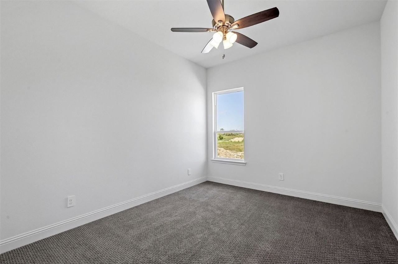 513 Longhorn Dr #NA - Photo 5 of 31
