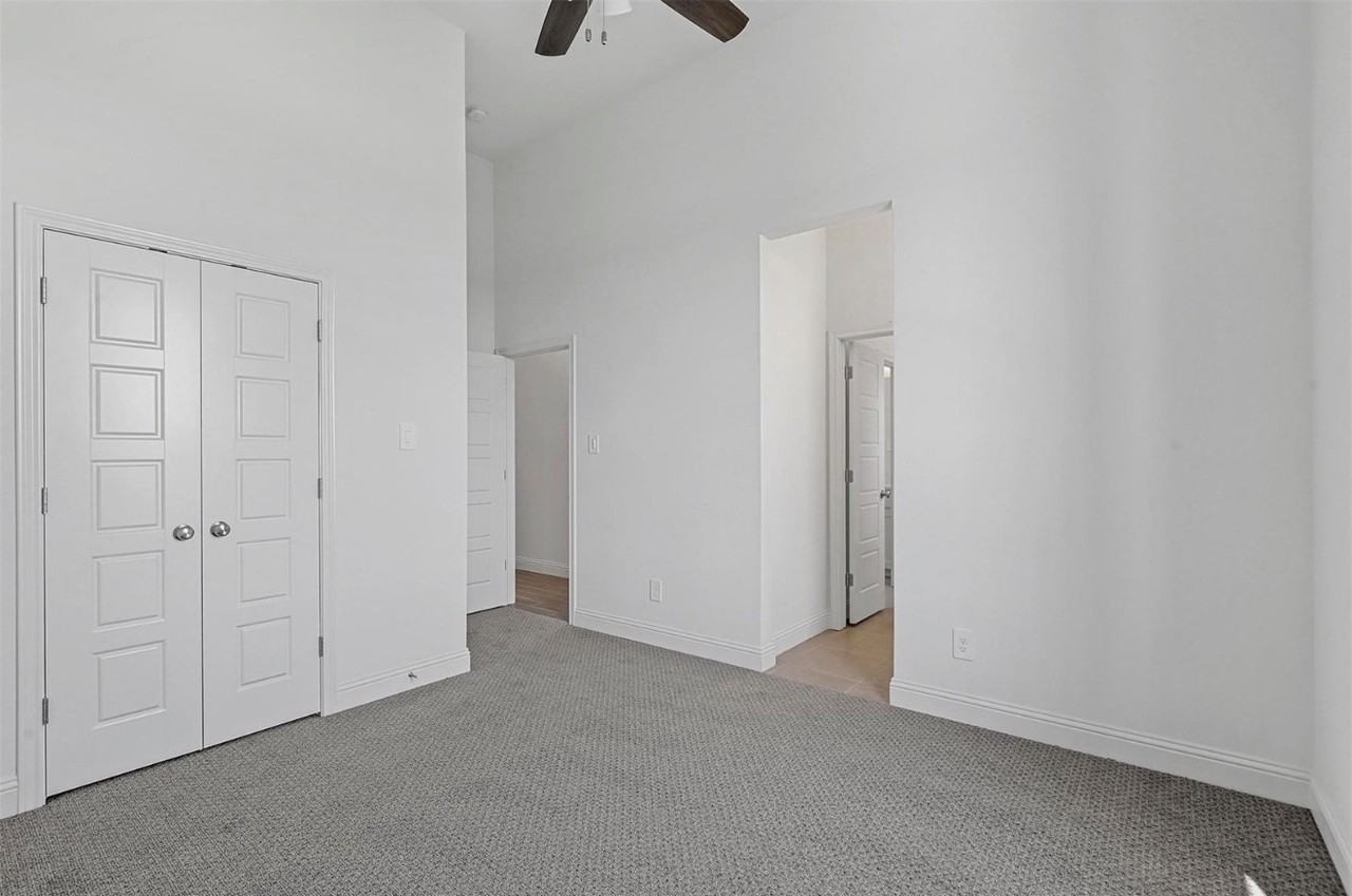 513 Longhorn Dr #NA - Photo 4 of 31