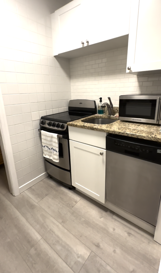 3505 Longmeadow #NA - Photo 4 of 8