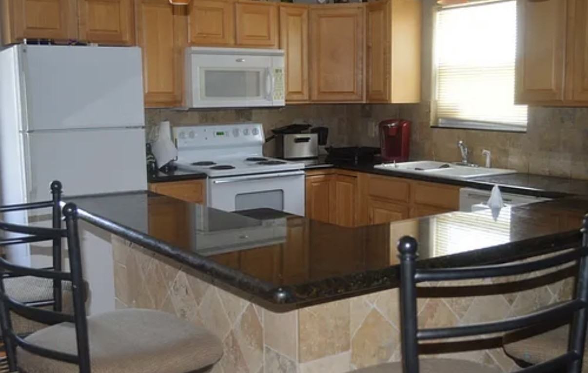 806 Tarpon Ave #NA - Photo 6 of 9