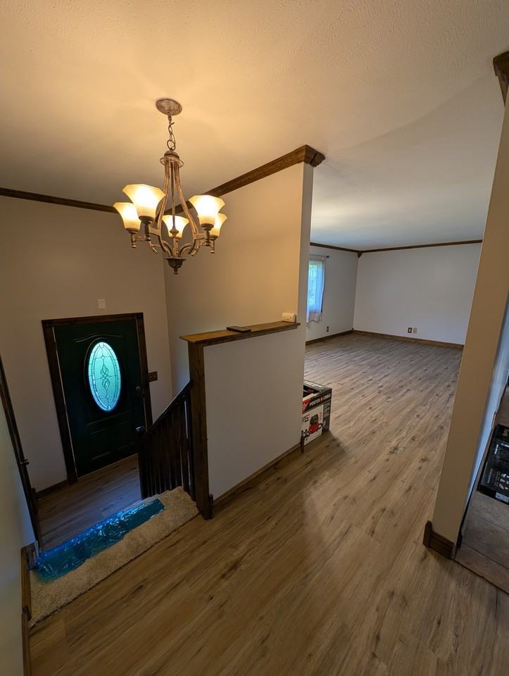 310 N Barnett St #NA - Photo 6 of 12