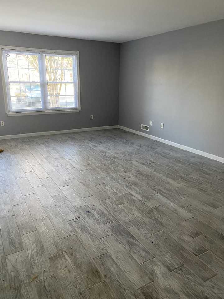65 Cheshire Dr #65 - Photo 4 of 24