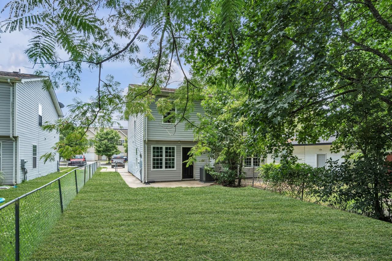1108 Carver Ave #1108 - Photo 3 of 26