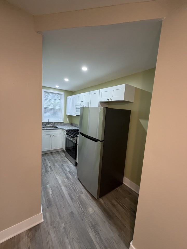 1326 S Newkirk St #NA - Photo 6 of 17