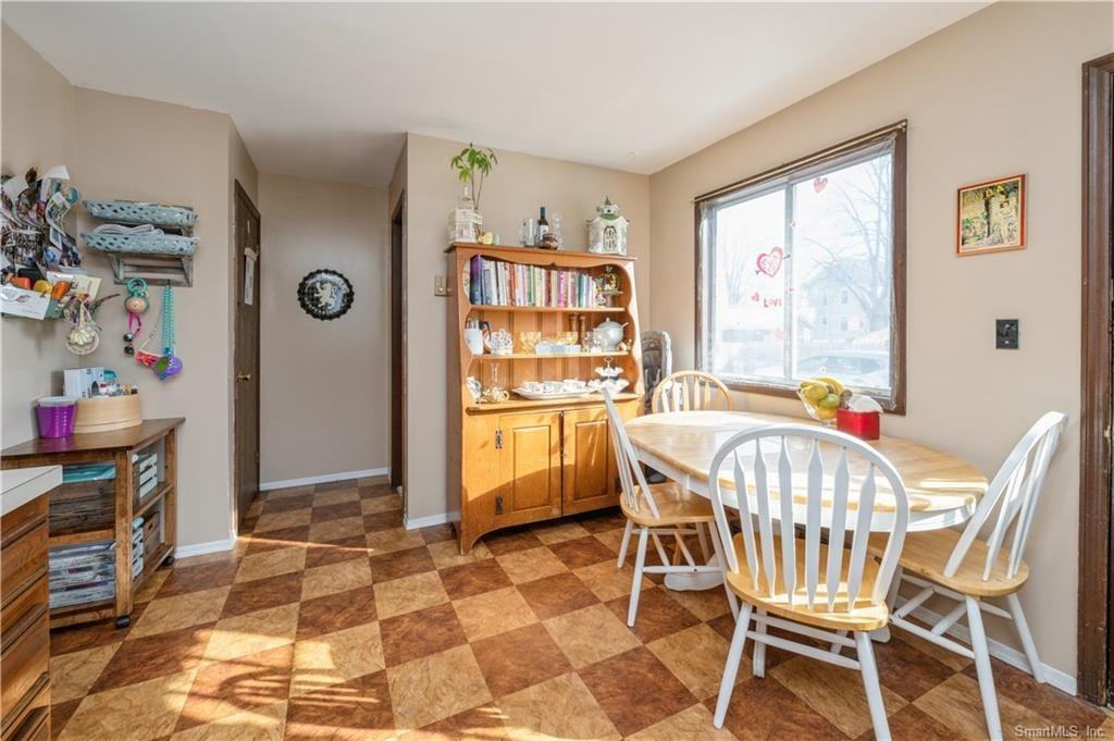 8 Plymouth Ave #B - Photo 7 of 15