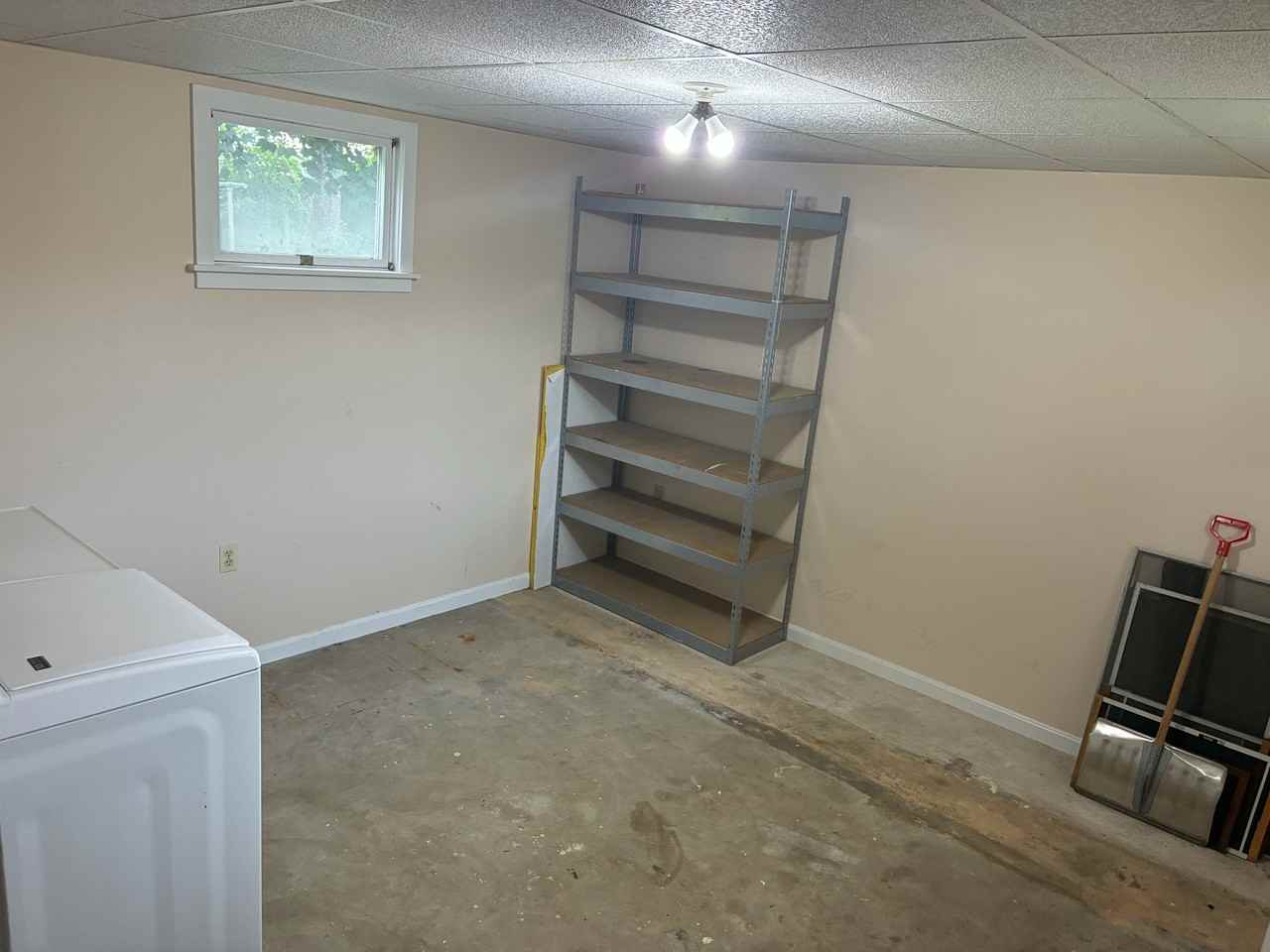 164 S River St #B - Photo 6 of 24