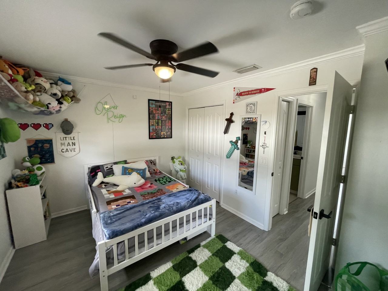 2565 Clovelon St #NA - Photo 3 of 17