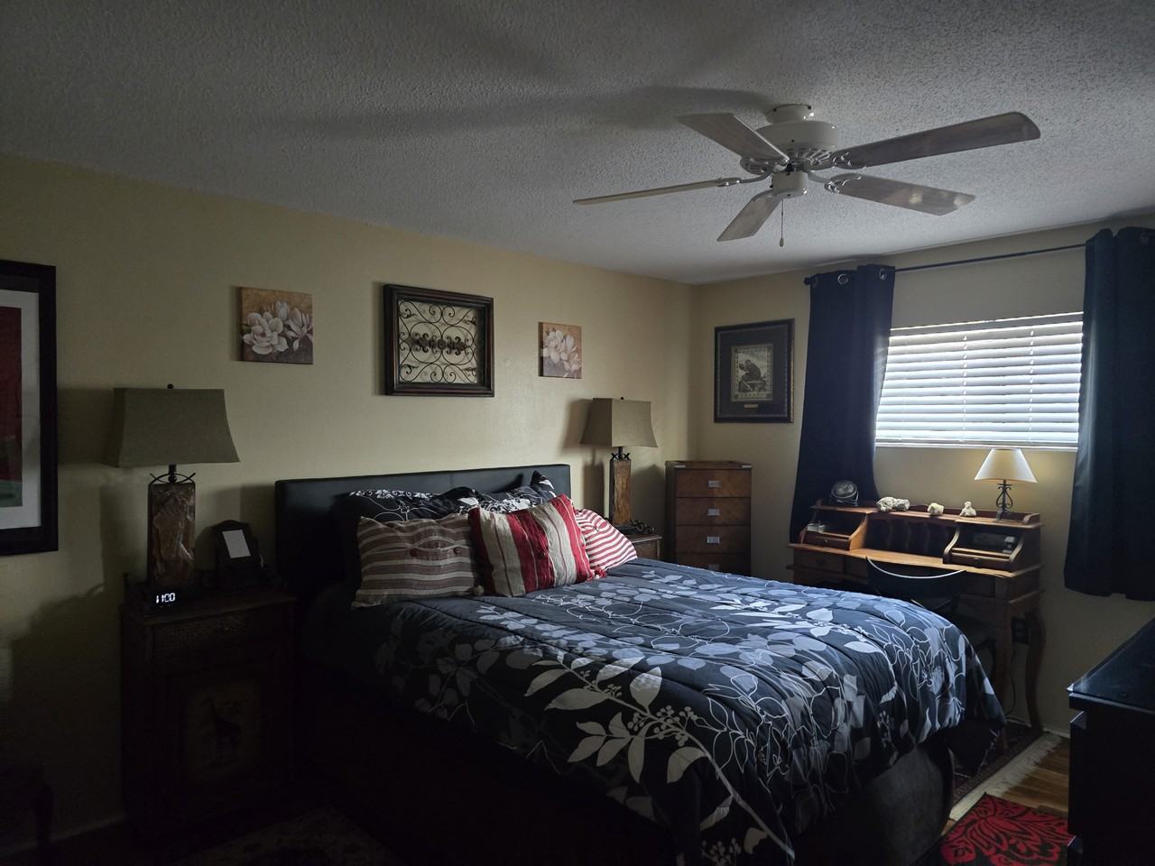 409 Manatee Ct #202 - Photo 5 of 9