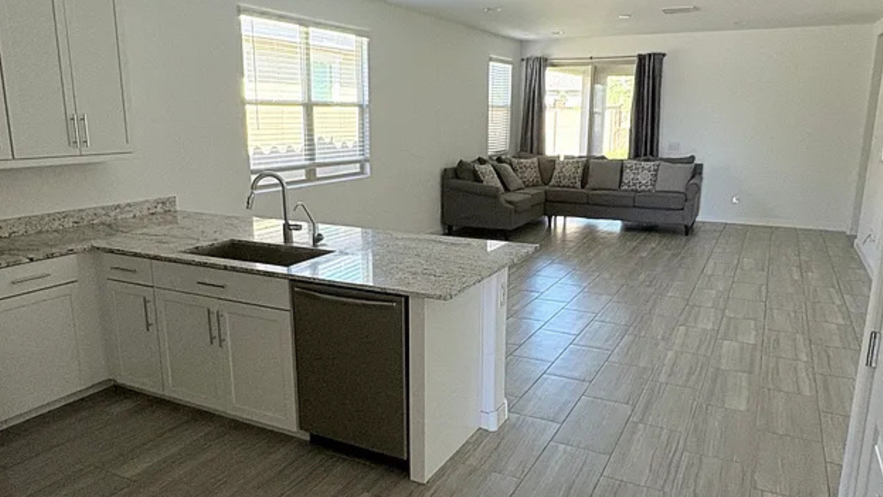 2156 W Burnside Trl #NA - Photo 6 of 22