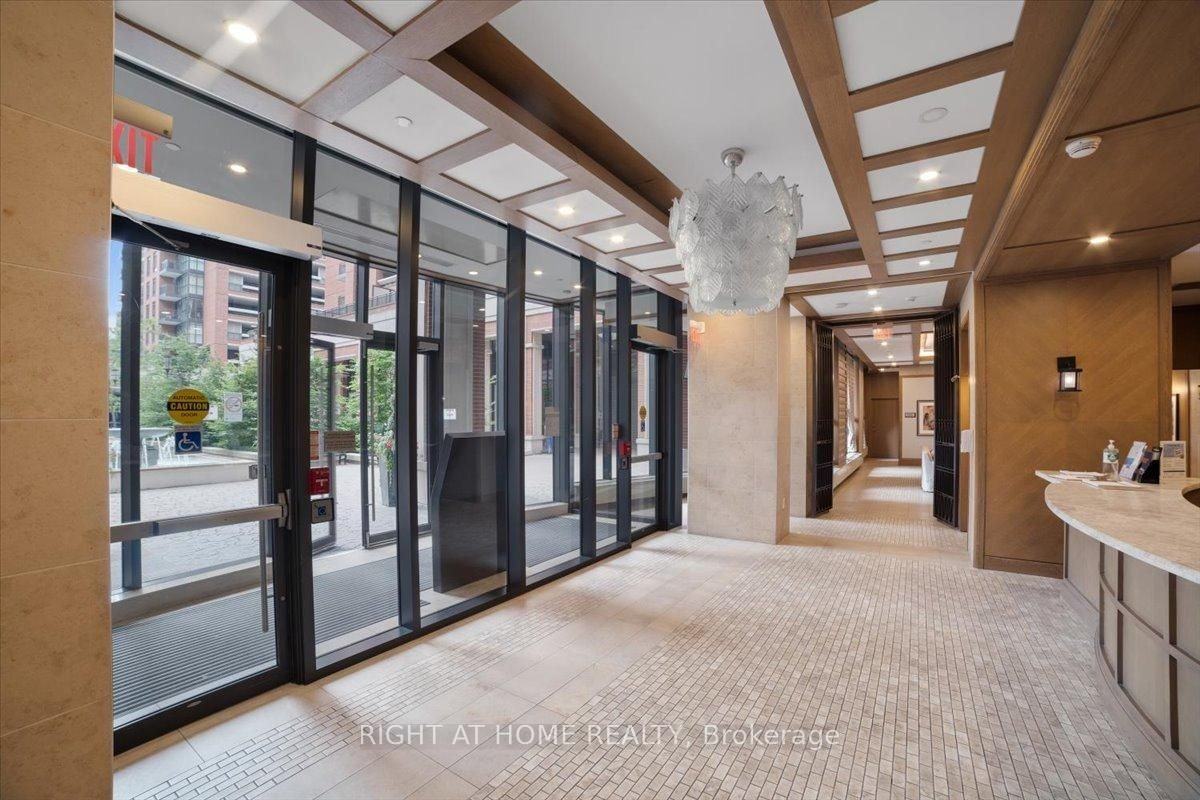 830 Lawrence Avenue West #537 - Photo 2 of 22