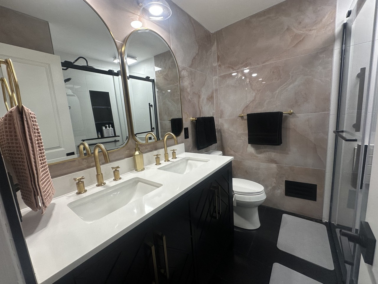 4309 Hillyer St #2 - Photo 3 of 21