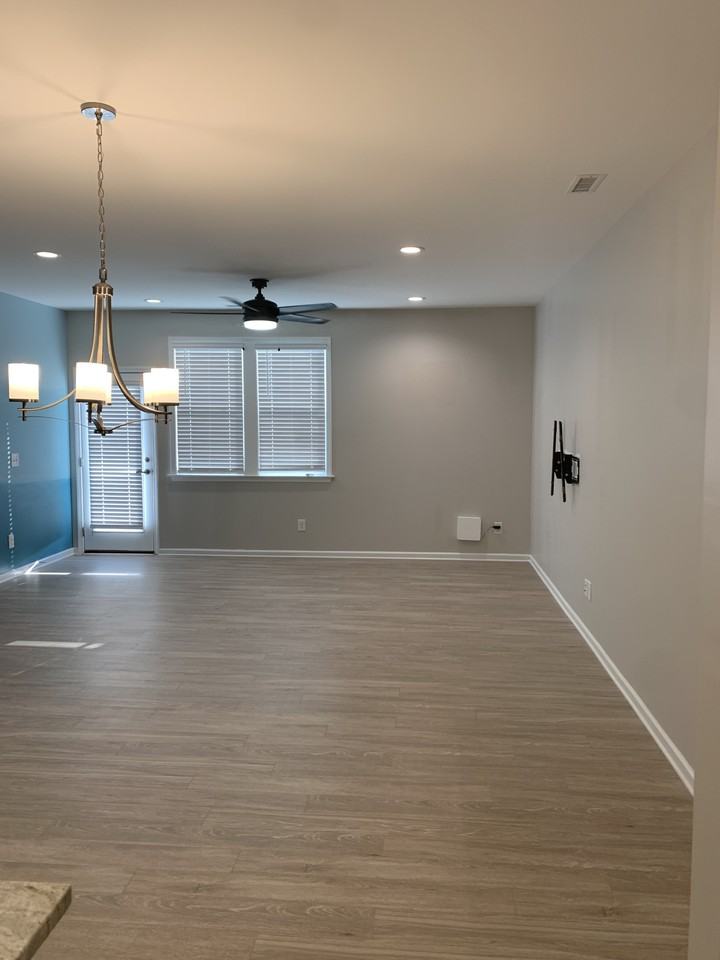 1353 Fitchie Pl #NA - Photo 3 of 46