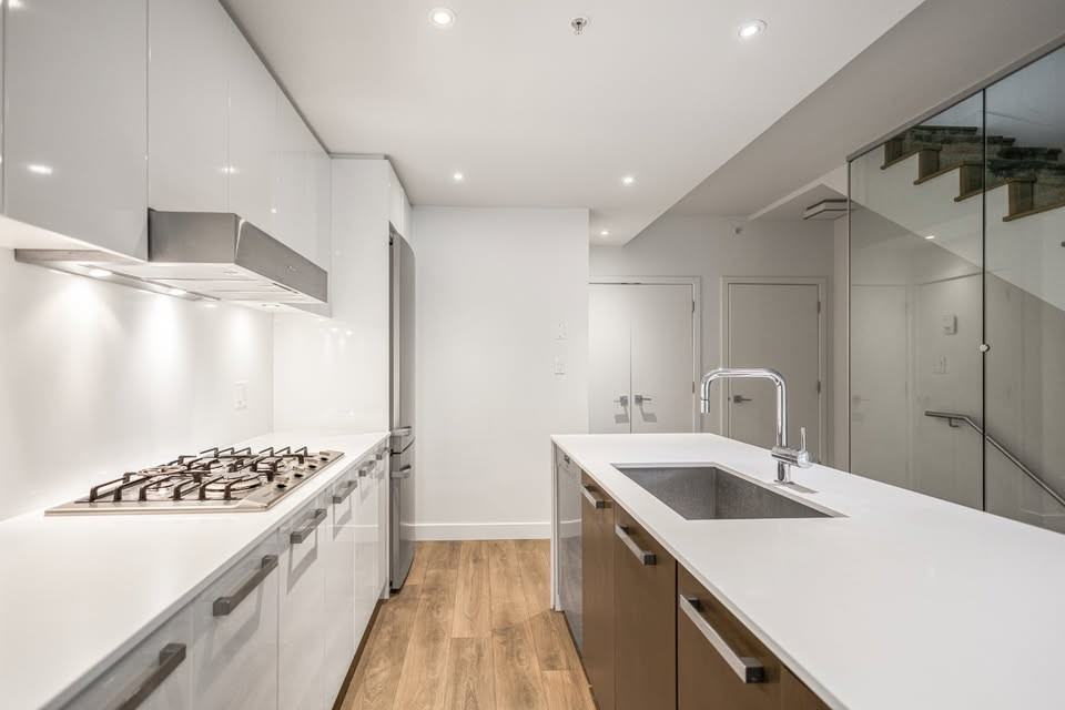 769 West 41st Avenue - Photo 3