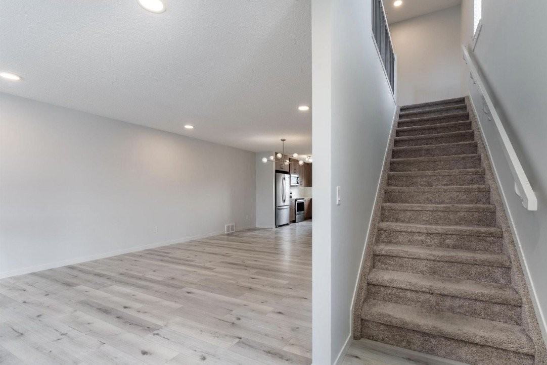 22371 93 Ave Nw - Photo 6 of 41