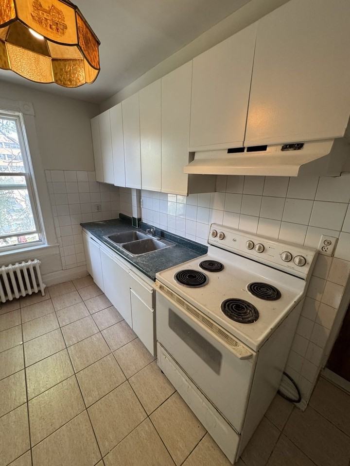 70 Baldwin St - Photo 5 of 5