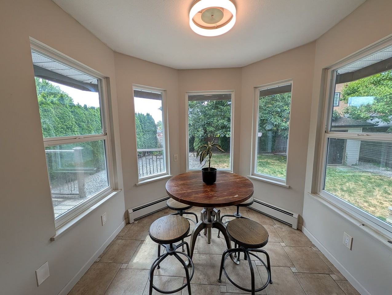 18746 56b Ave - Photo 2 of 23