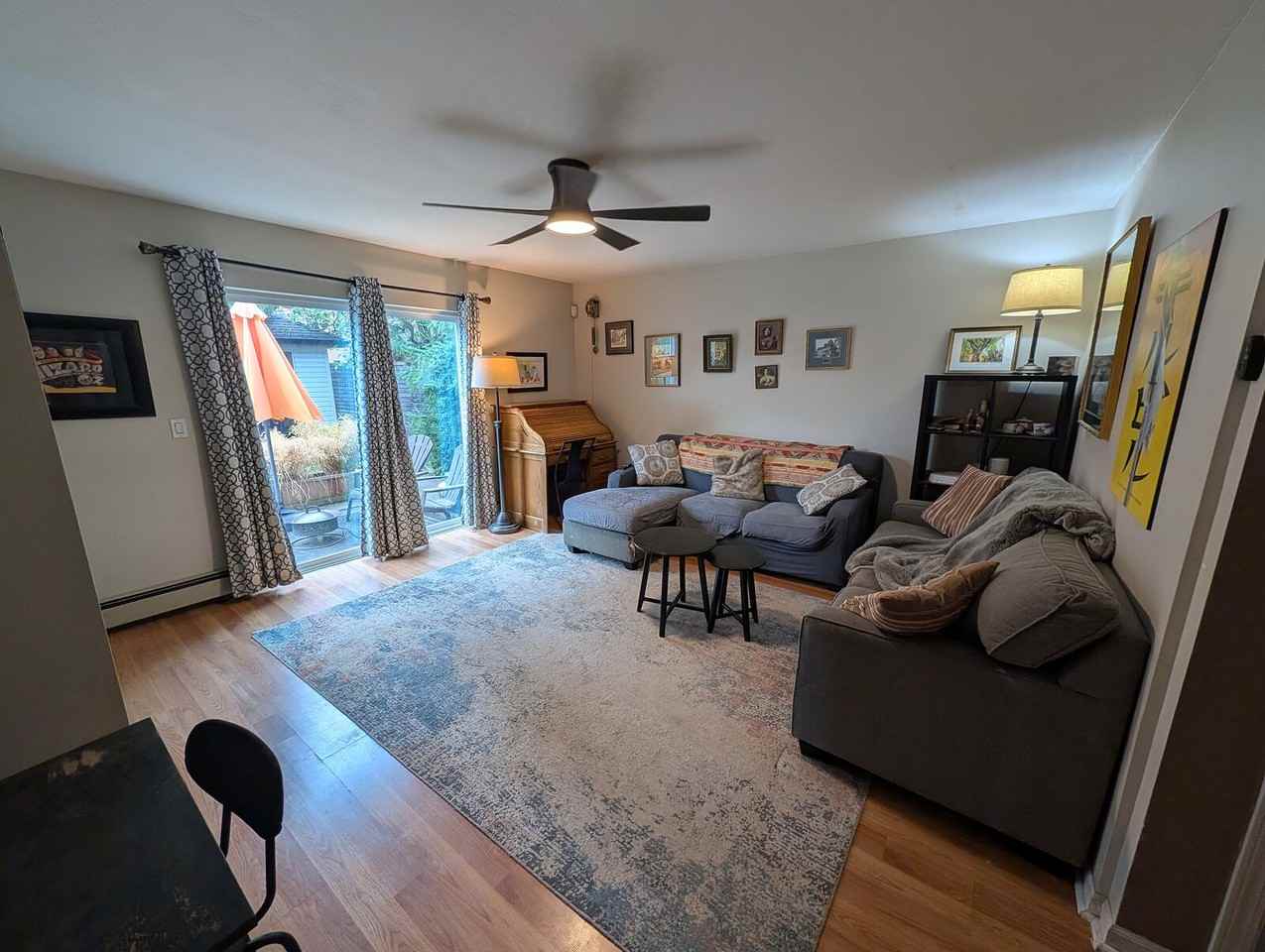 18746 56b Ave - Photo 3 of 23