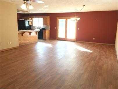 2905 Falcon Rd - Photo 4 of 11