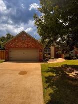 6108 S 39th Pl - Photo 1 of 1