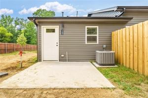 featured image of 1639 N Arkansas St #101