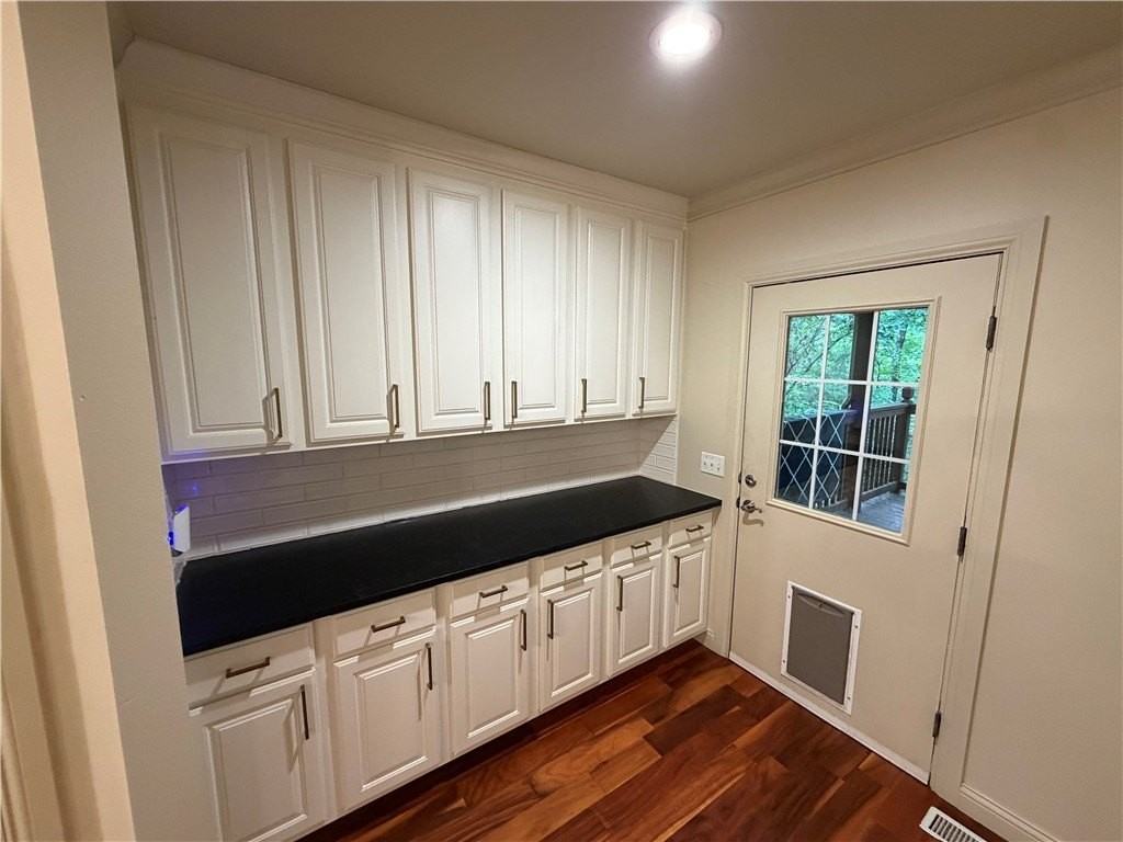 3121 N Tartan Way - Photo 5 of 24