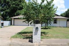 5475 Walden St - Photo 1 of 1