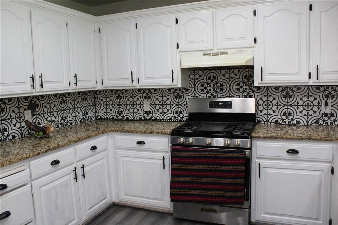 5475 Walden St - Photo 7 of 23