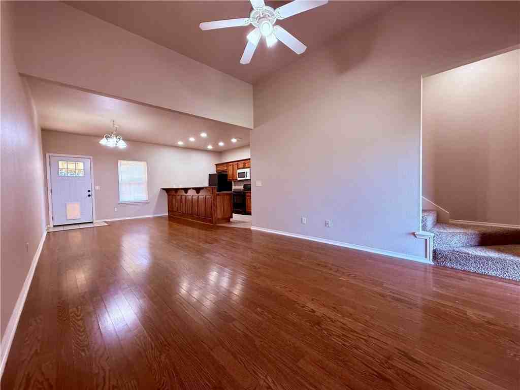 3104 Sw Deerfield Blvd - Photo 3 of 19