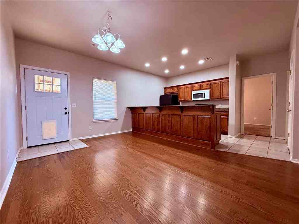 3104 Sw Deerfield Blvd - Photo 4 of 19