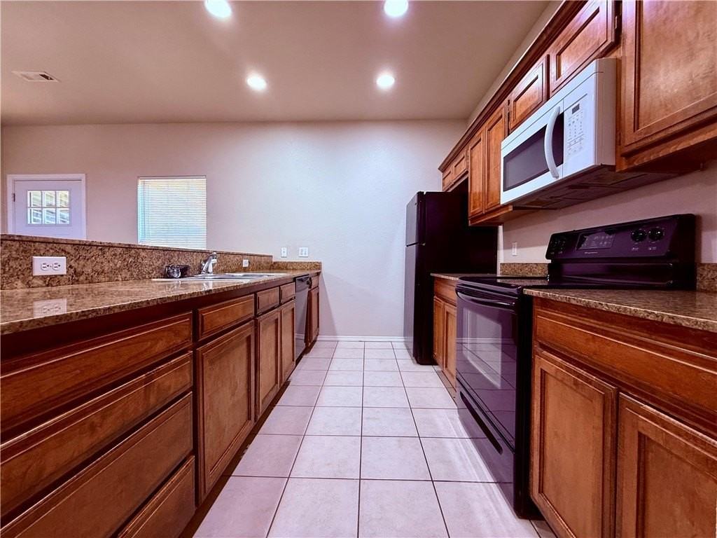 3104 Sw Deerfield Blvd - Photo 6 of 19