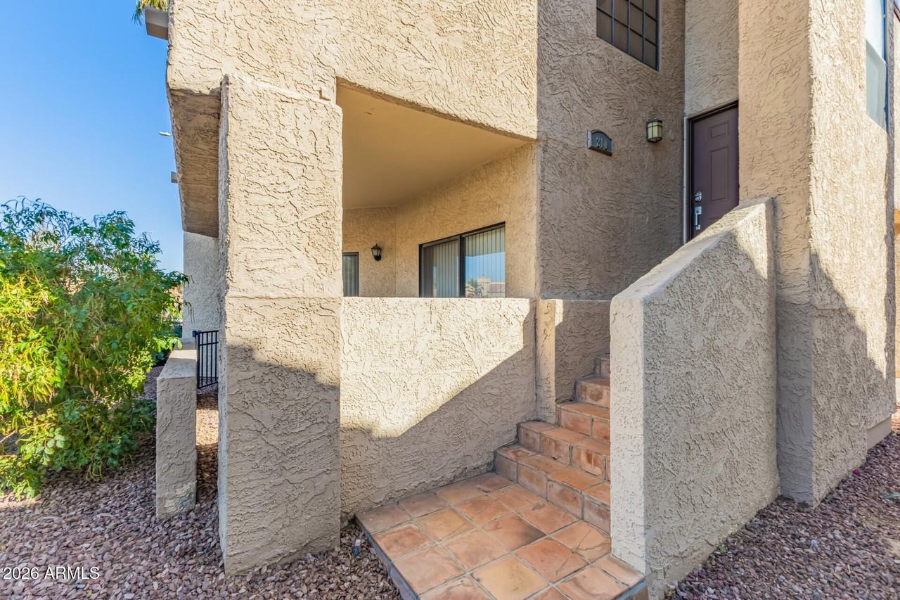 10301 N 70th St #210 - Photo 3 of 34