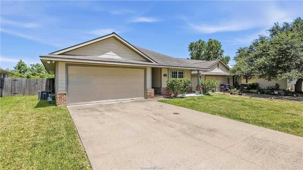 921 Windmeadows Dr - Photo 2 of 30