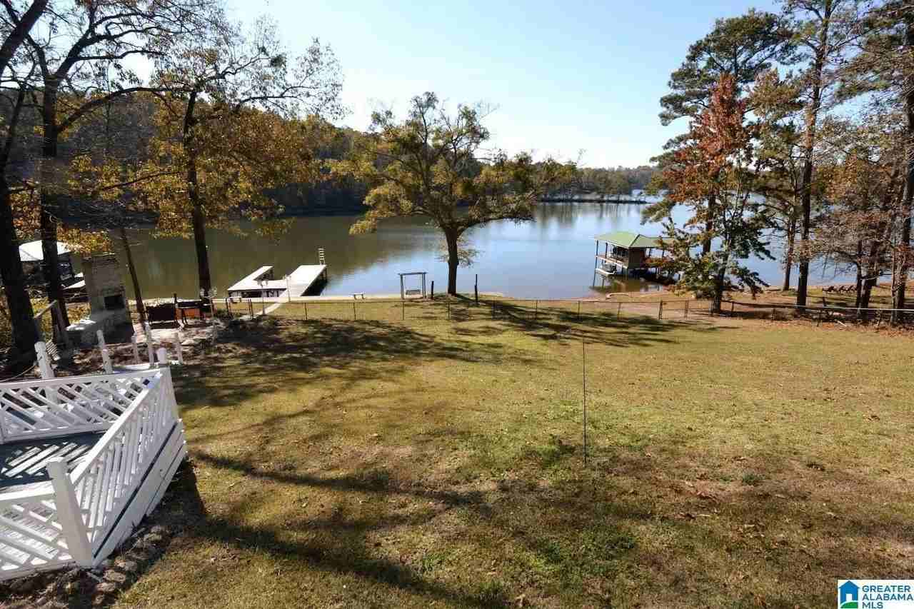992 Clear Creek Dr - Photo 2 of 36