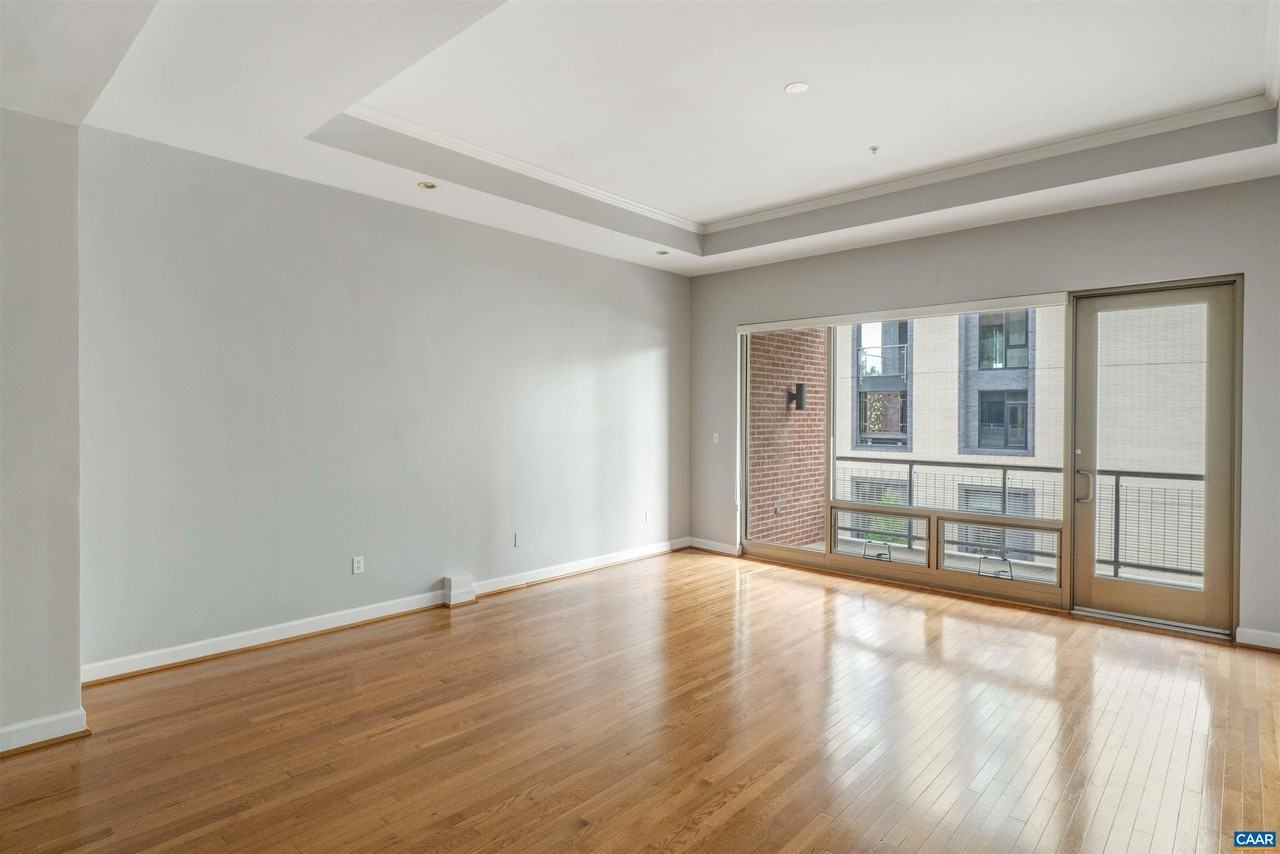 112 5th St Se #3DRENTAL - Photo 4 of 33