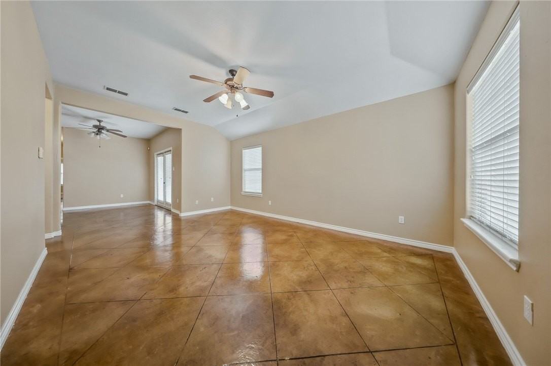 6633 Rhine Dr #B - Photo 2 of 29