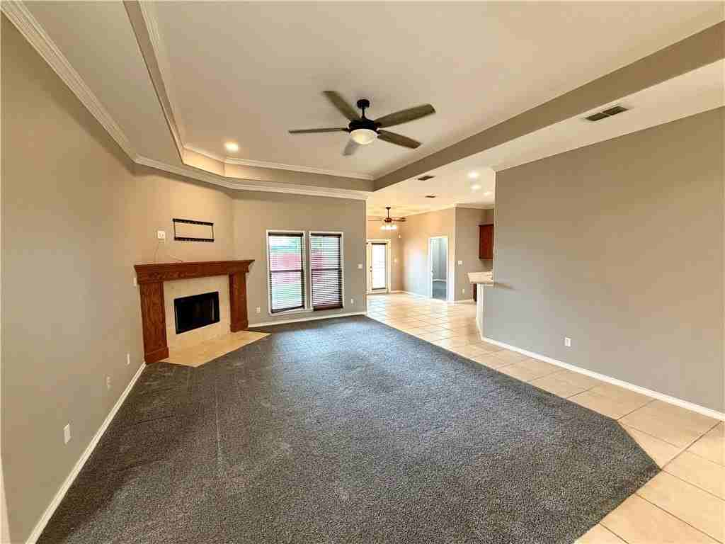 6230 Queen Jane St - Photo 4 of 28