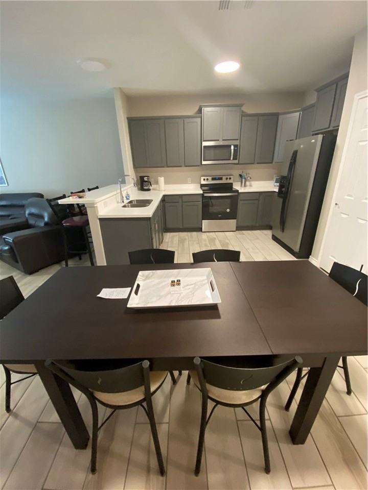 706 Military Dr - Photo 4 of 19