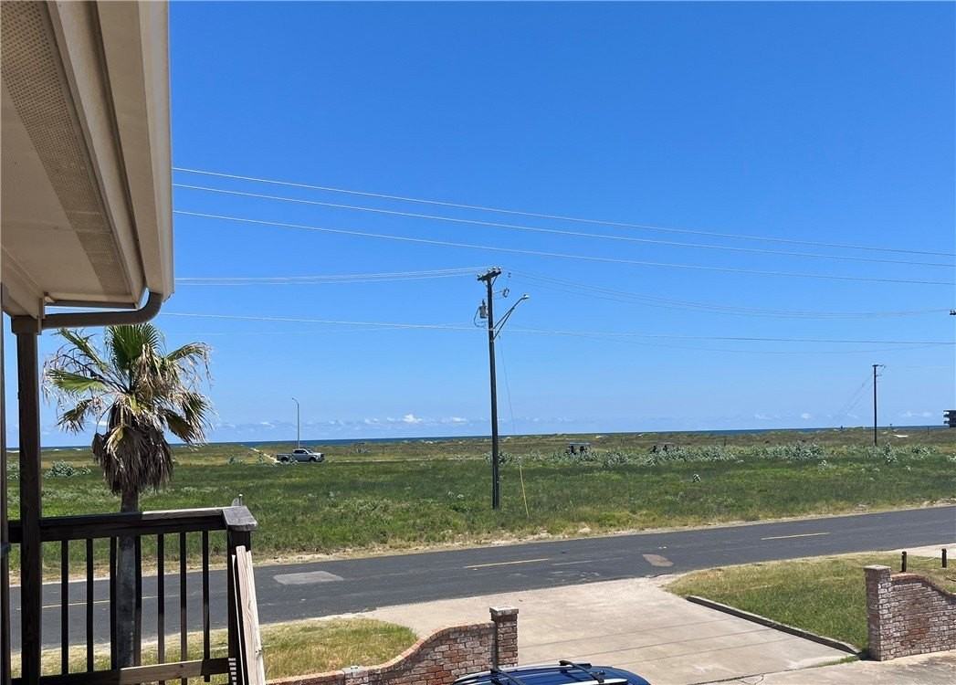 15209 Leeward Dr #B9 - Photo 5 of 8