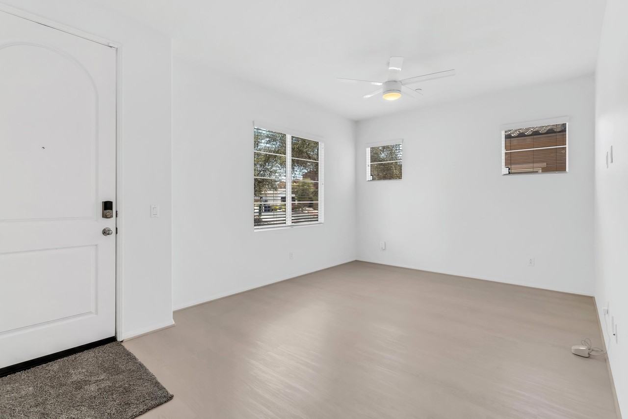 530 Calle Vibrante - Photo 4 of 49