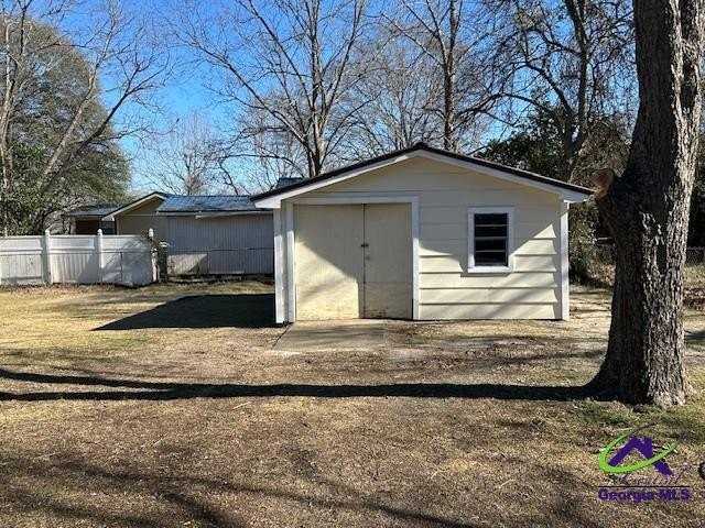 110 Mason Dr - Photo 5 of 24