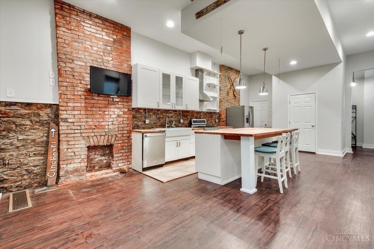 320 Seitz St - Photo 5 of 26