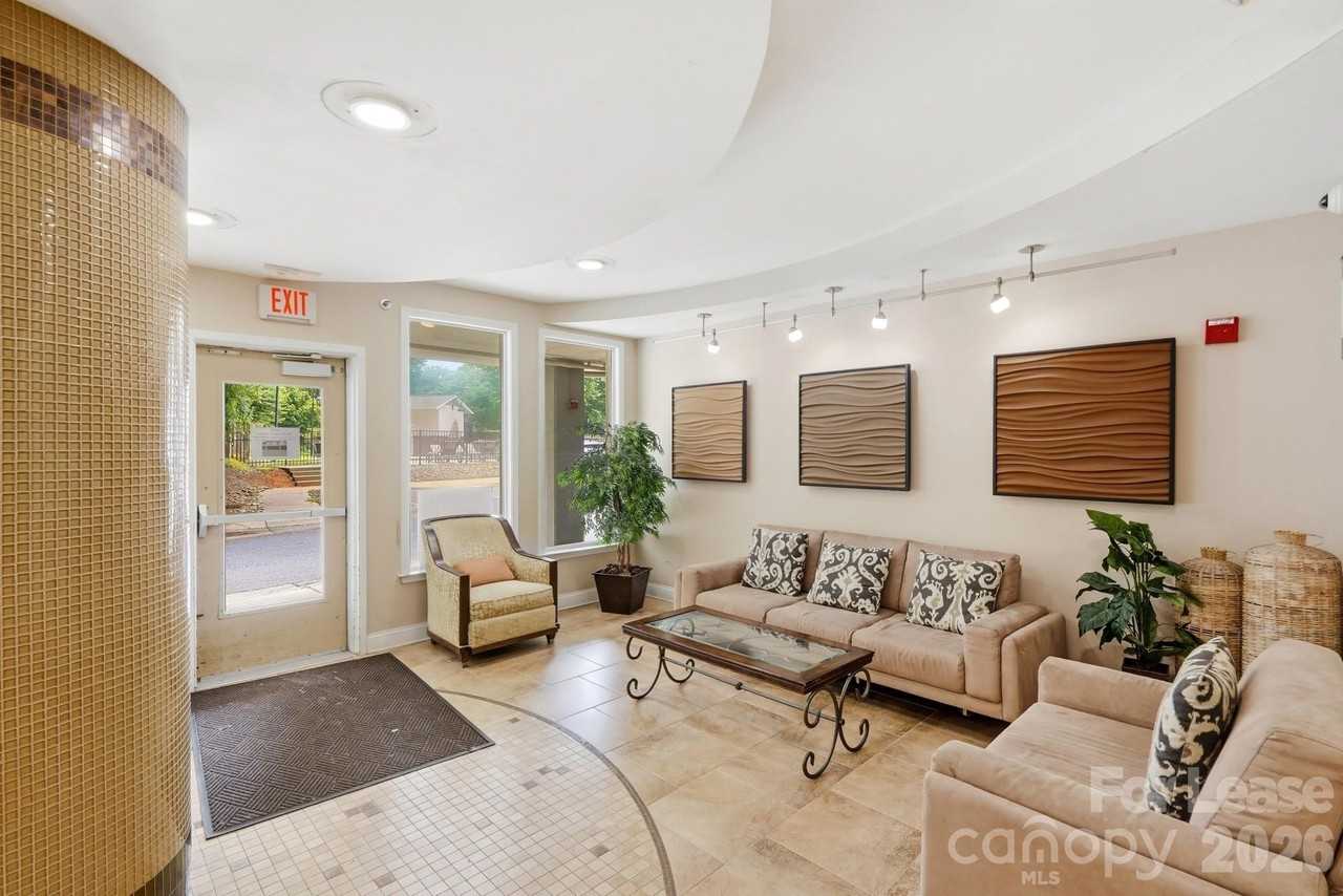 1000 E Woodlawn Rd #216 - Photo 7 of 43