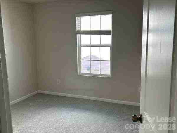 13304 Hampton Bay Ln - Photo 4 of 12