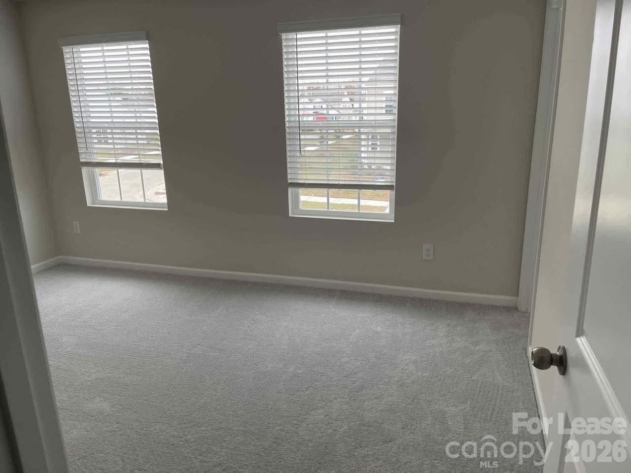 13304 Hampton Bay Ln - Photo 6 of 12